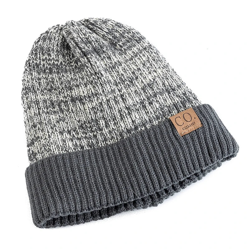 Officialz Two-Tone Knit Beanie streetwear